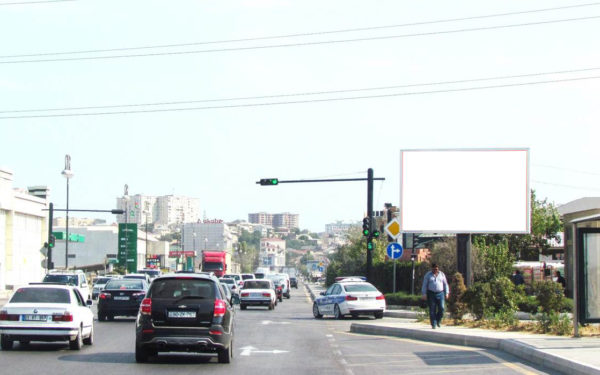 Binəqədi şossesi. (Zəngəzur sarayı)